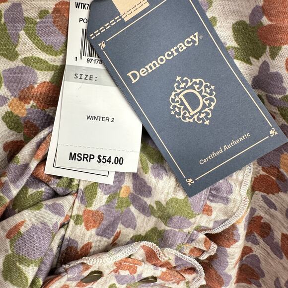 New Democracy Wide V-Neck Floral Camo Print Shirt Plus Sz 2X Wisteria - Picture 6 of 7